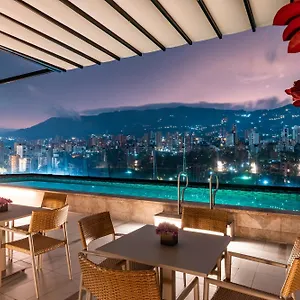 York Luxury By Preferred ***** Medellín