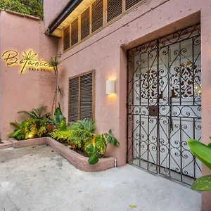 Botanica Casa Manila By Housy Host **** Medellin